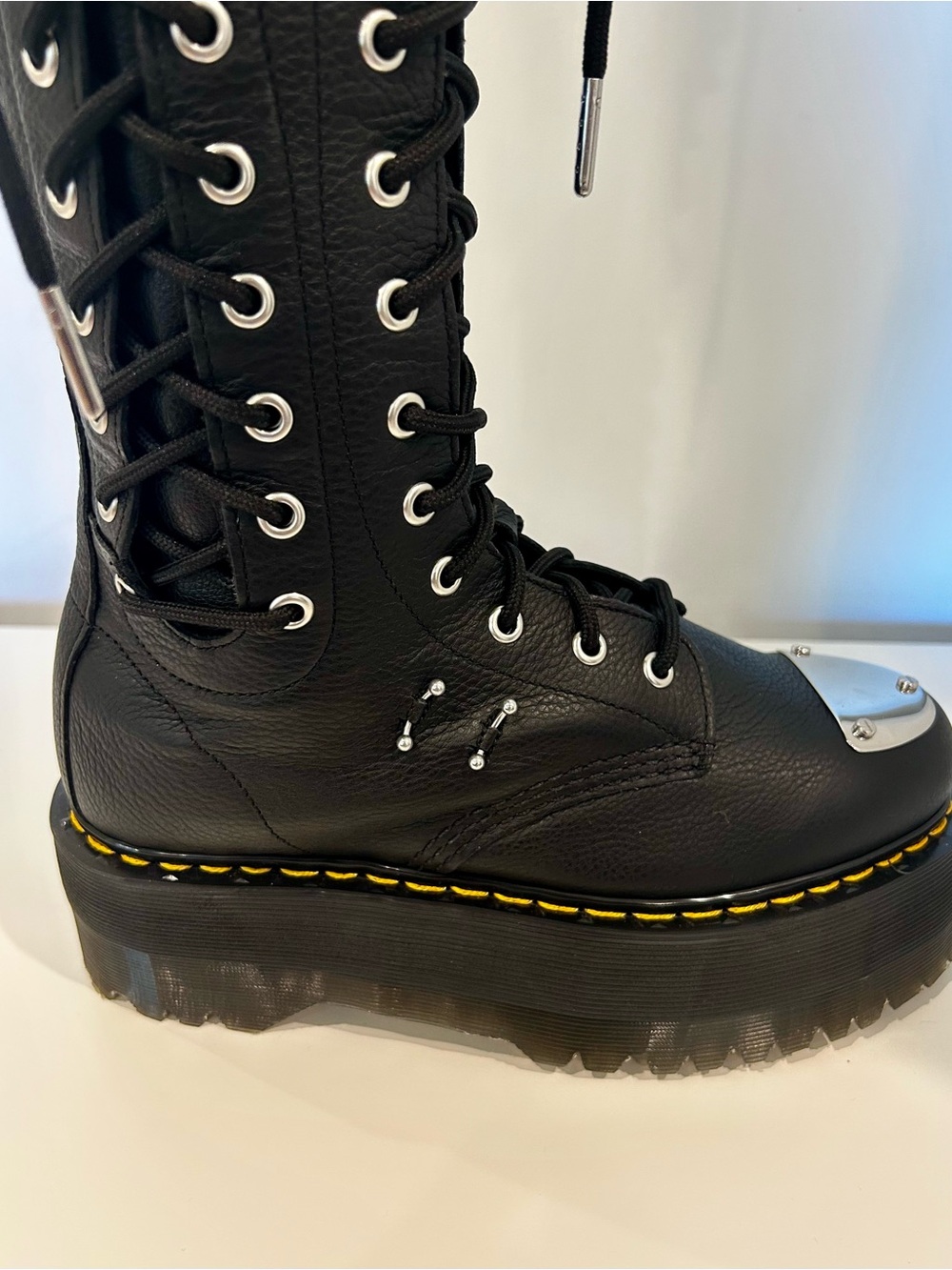 Dr. Martens Virginia Leather 28-Eye Extreme Black Knee High Boots Size 8 New - Picture 8 of 11